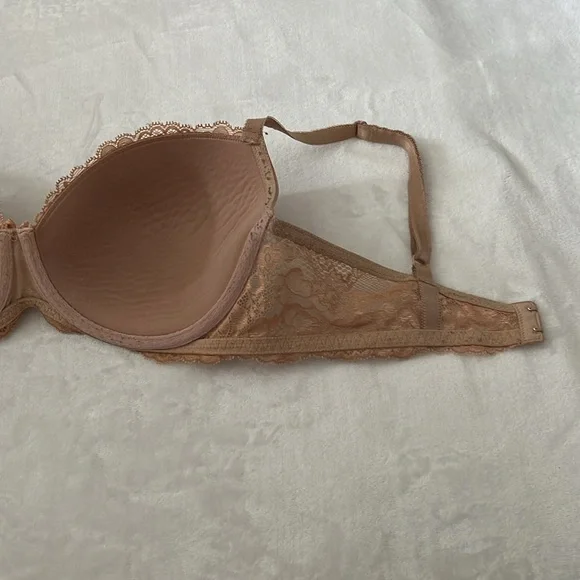 Victoria’s Secret Nude Dream Angels Lined Demi Bra 36D - Picture 7 of 9